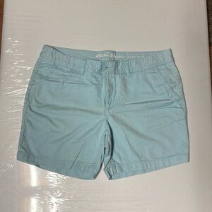 Eddie Bauer women’s light blue Bermuda shorts